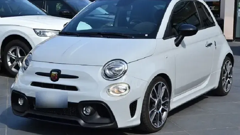 Abarth 595 1.4 Turbo T-Jet 165 CV 70° ANNIVERSARIO