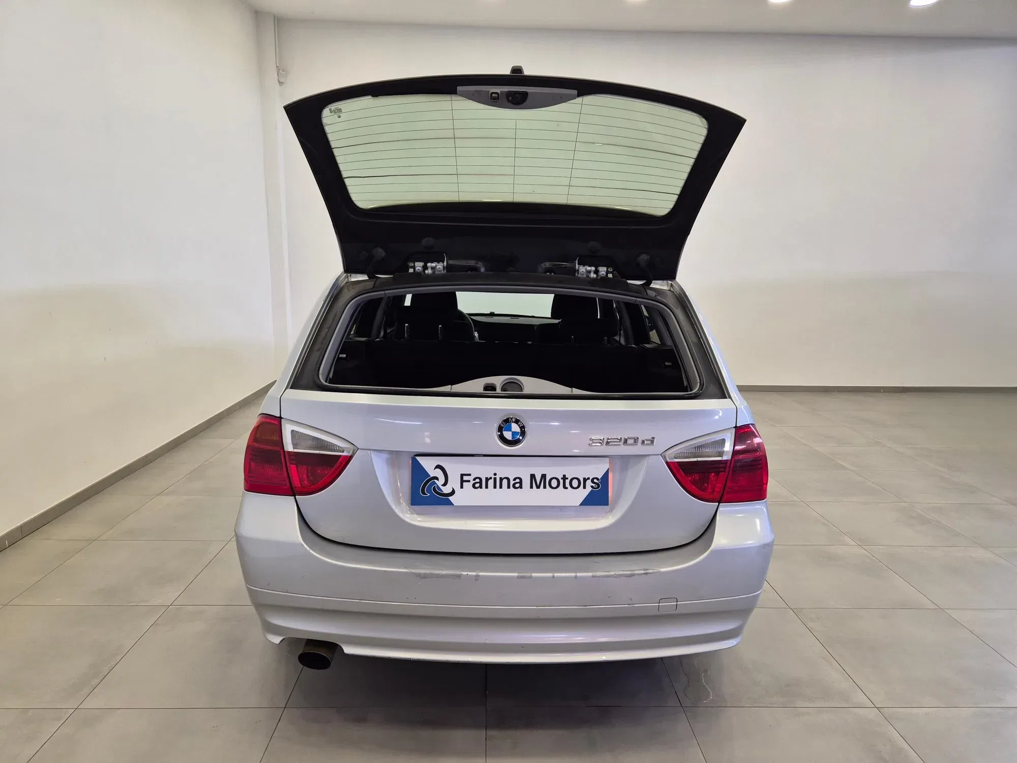 BMW 320 d cat Touring - Bluetooth - Clima auto foto 26