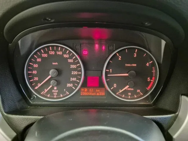 BMW 320 d cat Touring - Bluetooth - Clima auto foto 11