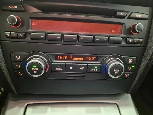 BMW 320 d cat Touring - Bluetooth - Clima auto foto 19