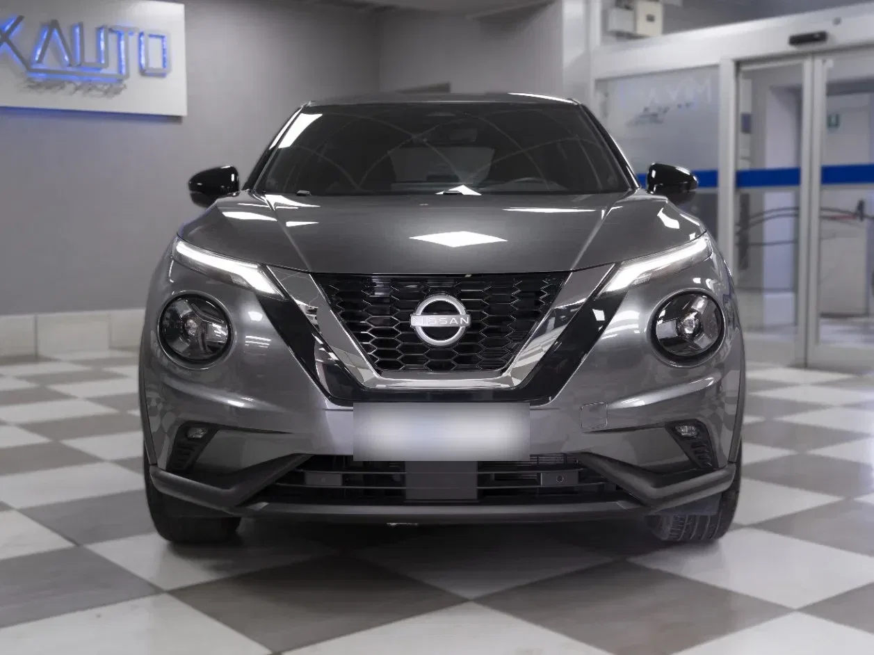 Nissan Juke 1.0 DIG-T N-Connecta 114CV foto 2