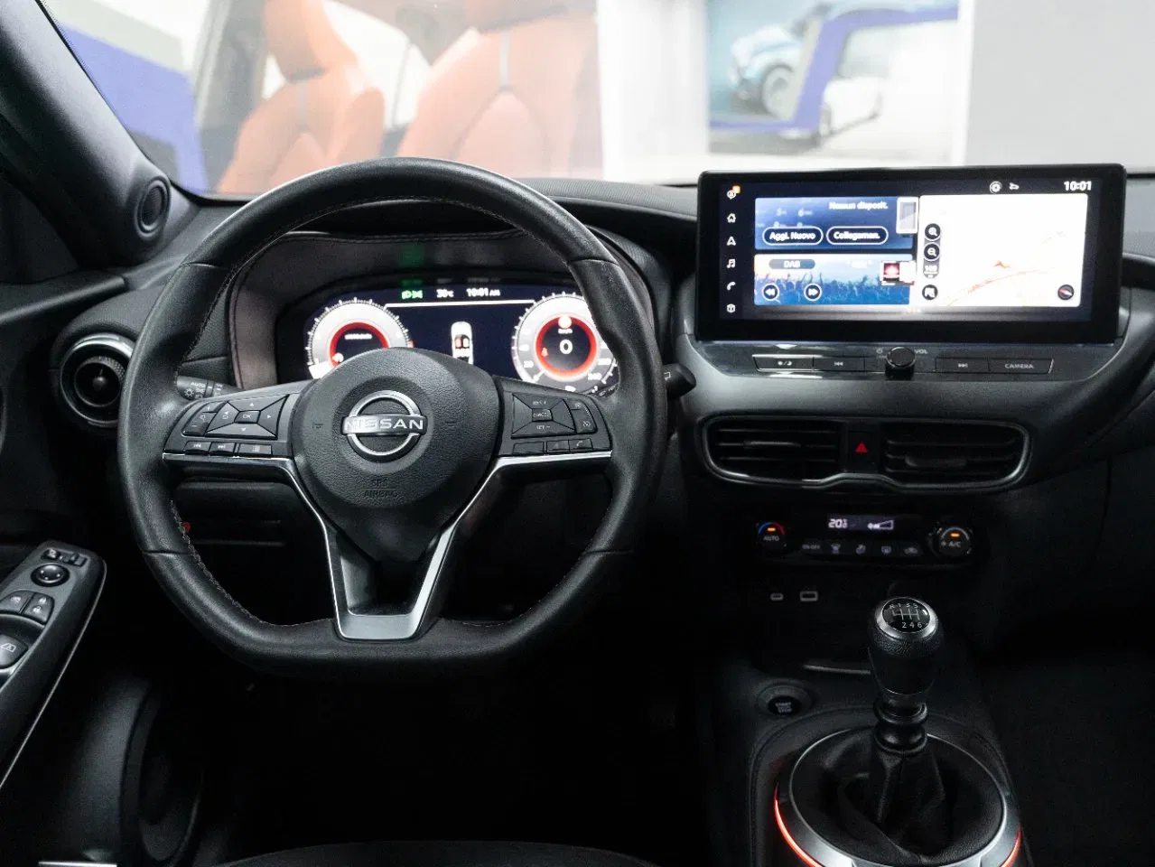 Nissan Juke 1.0 DIG-T N-Connecta 114CV foto 11
