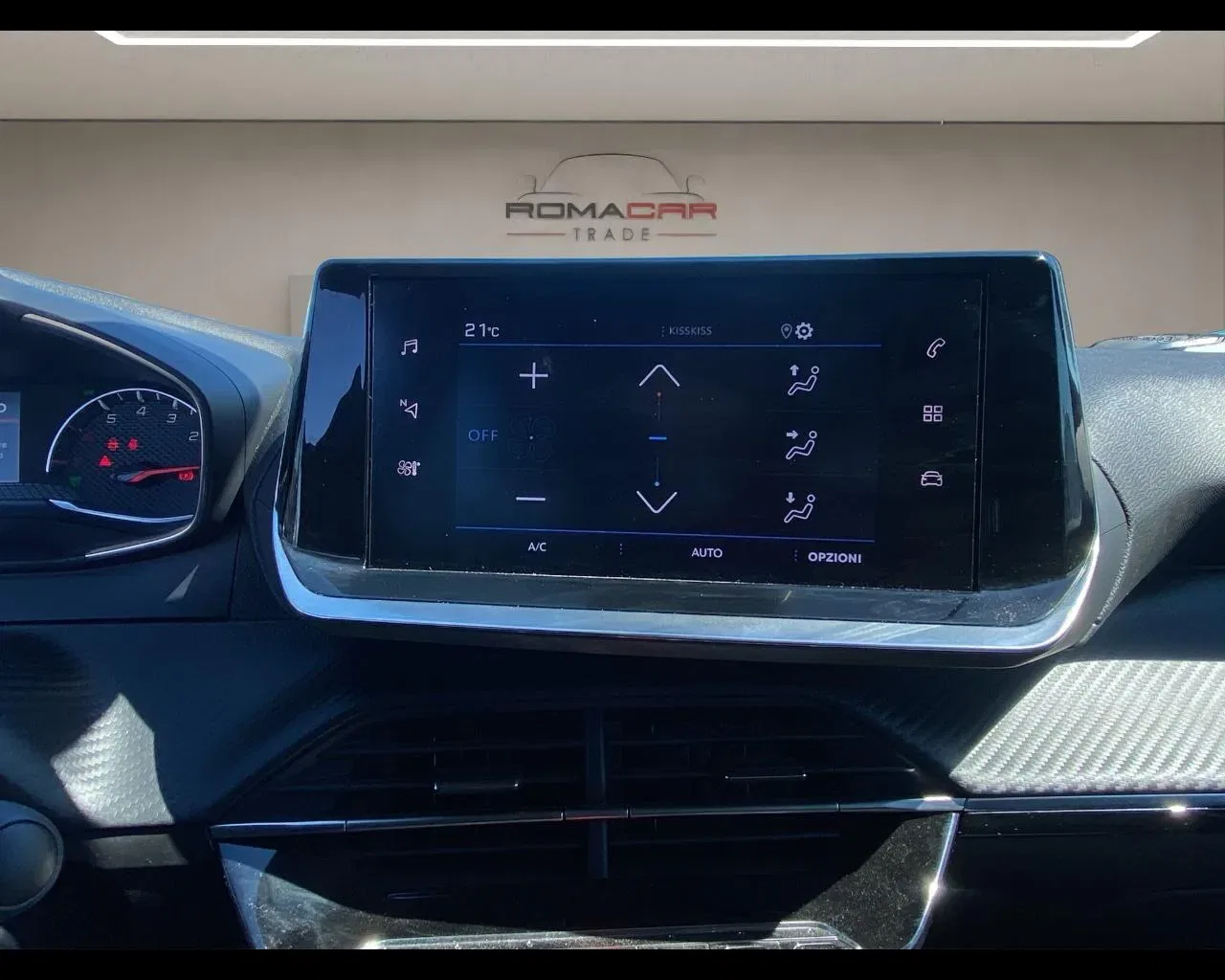 Peugeot 2008 PureTech 130 S&S EAT8 Allure foto 14
