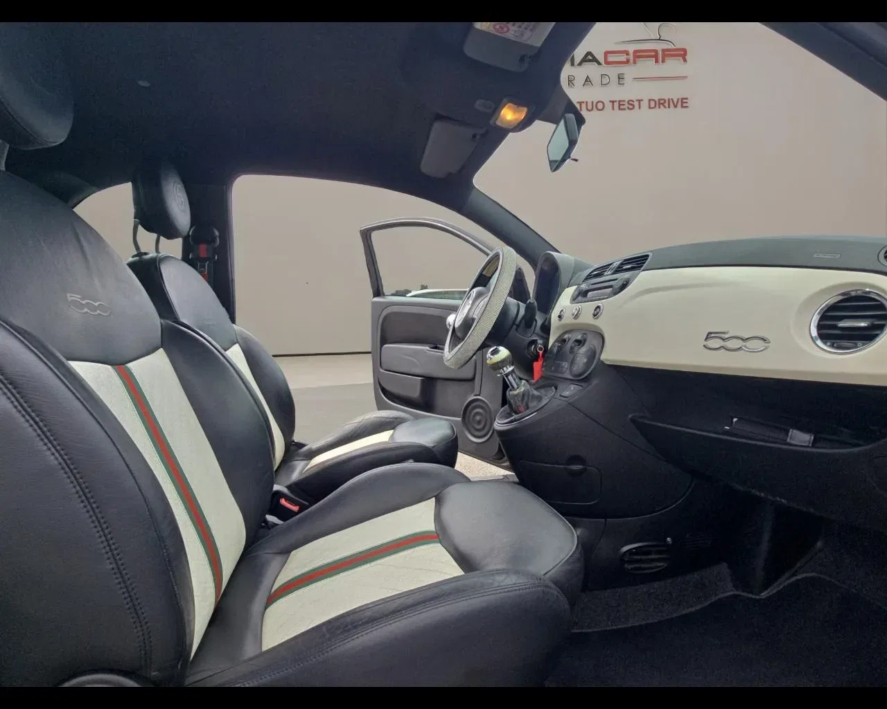Fiat 500 1.2 by Gucci foto 16
