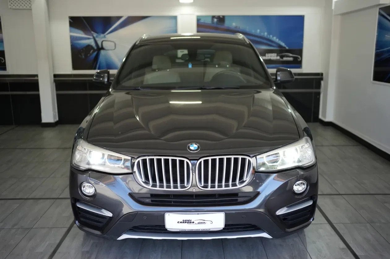 BMW X4 xDrive30dA 258CV foto 2