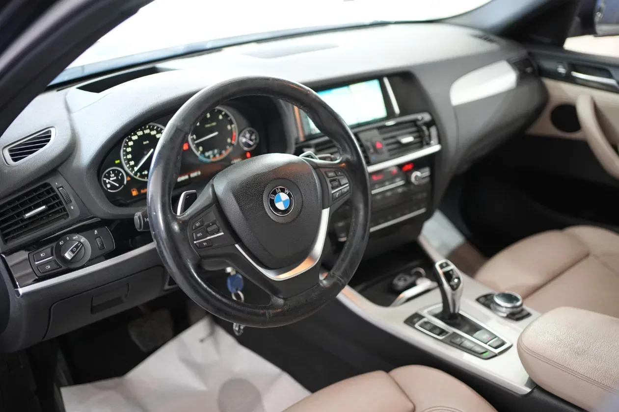 BMW X4 xDrive30dA 258CV foto 4