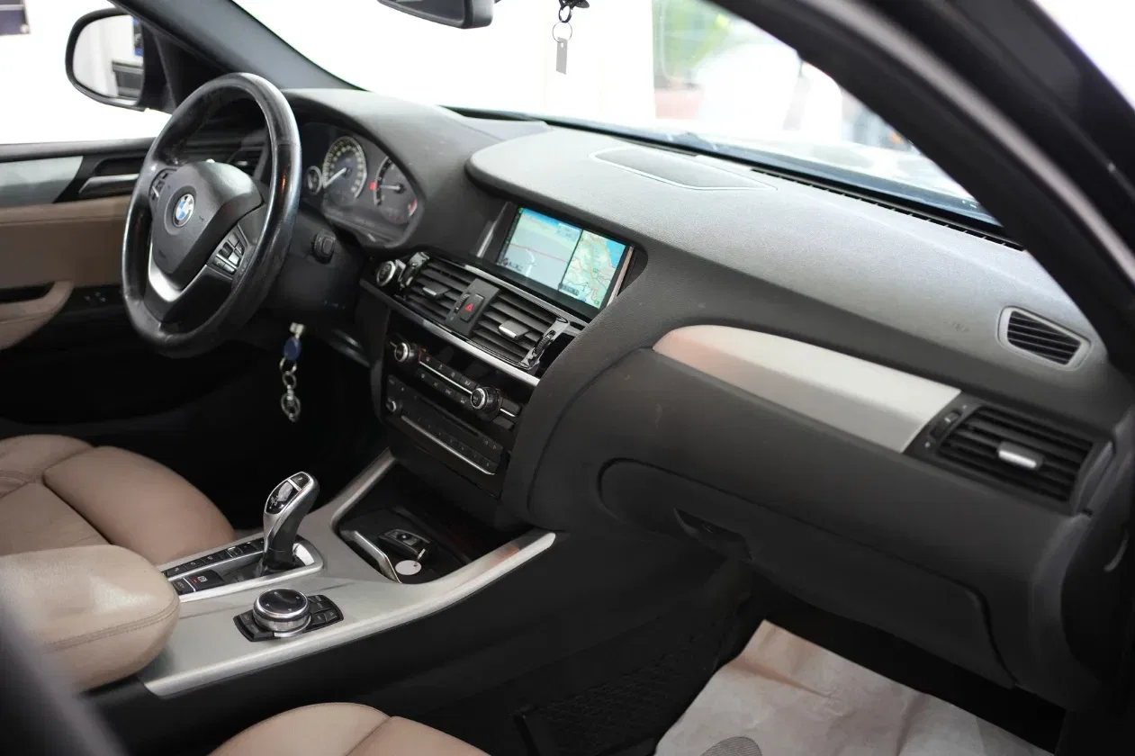 BMW X4 xDrive30dA 258CV foto 15