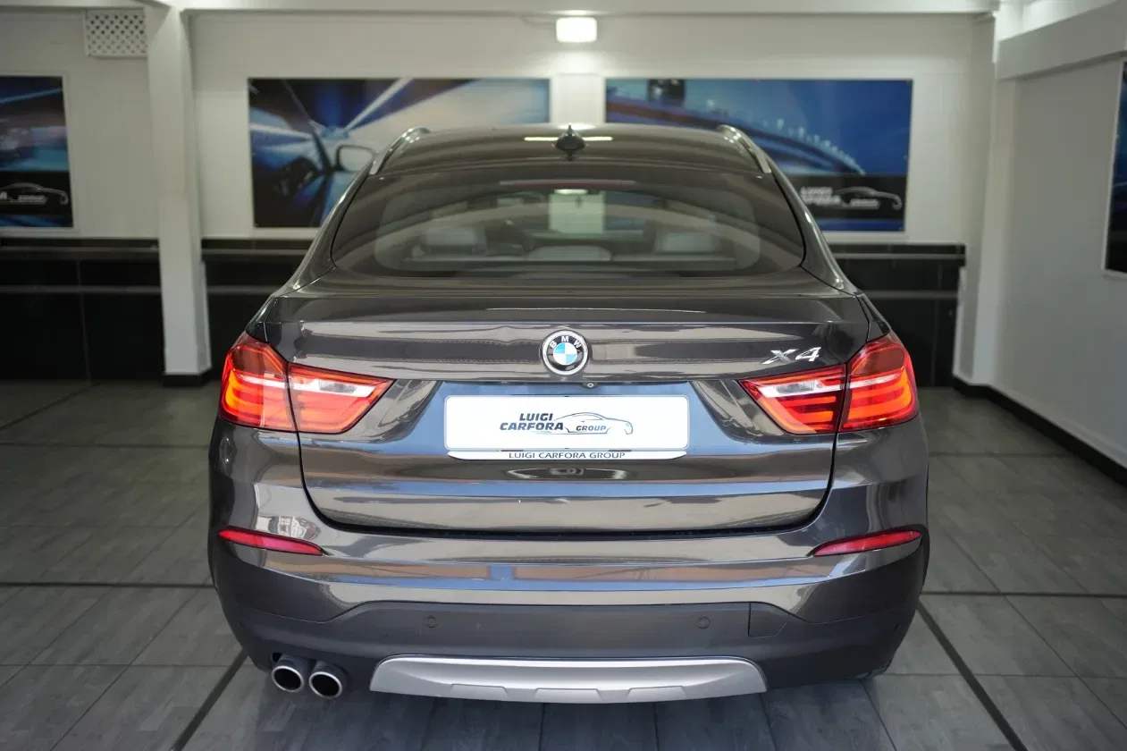 BMW X4 xDrive30dA 258CV foto 18