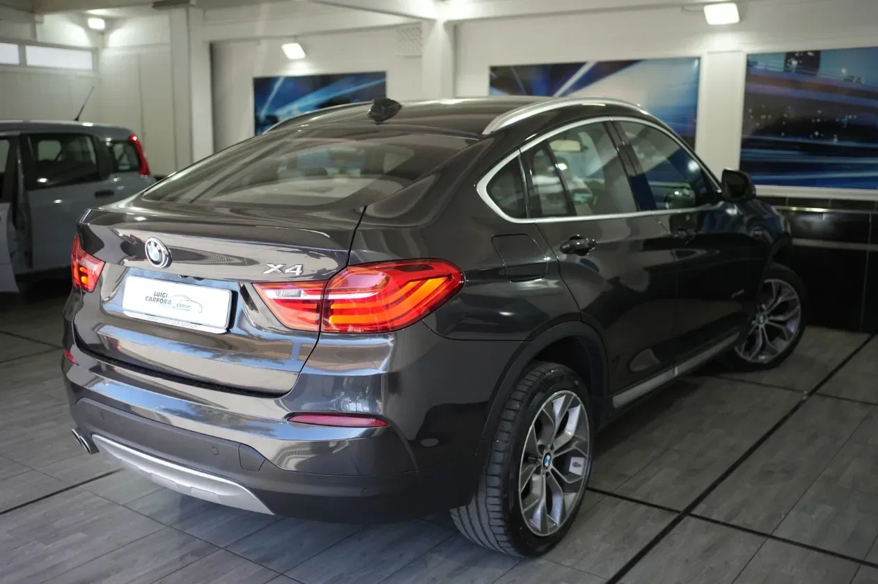 BMW X4 xDrive30dA 258CV foto 17