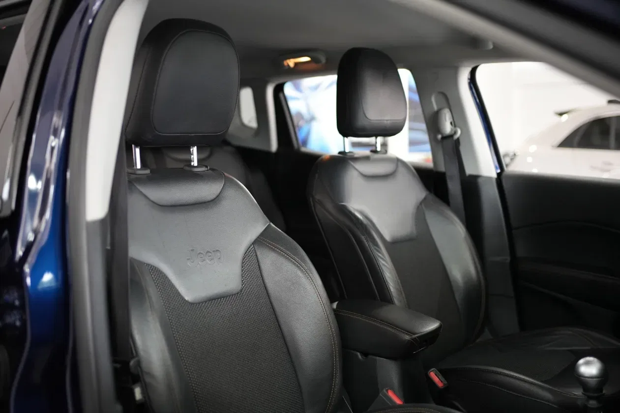 Jeep Compass 1.6 Multijet II 2WD Limited foto 14