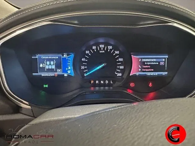 Ford Mondeo Full Hybrid 2.0 187 CV eCVT SW Vignale foto 11