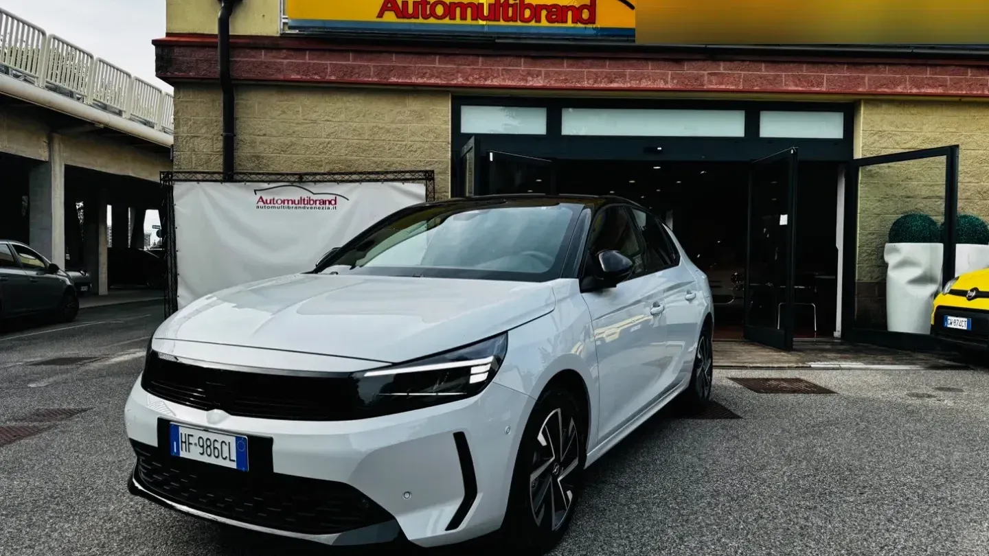 Opel Corsa Hybrid 110 CV aut. YES OF CORSA