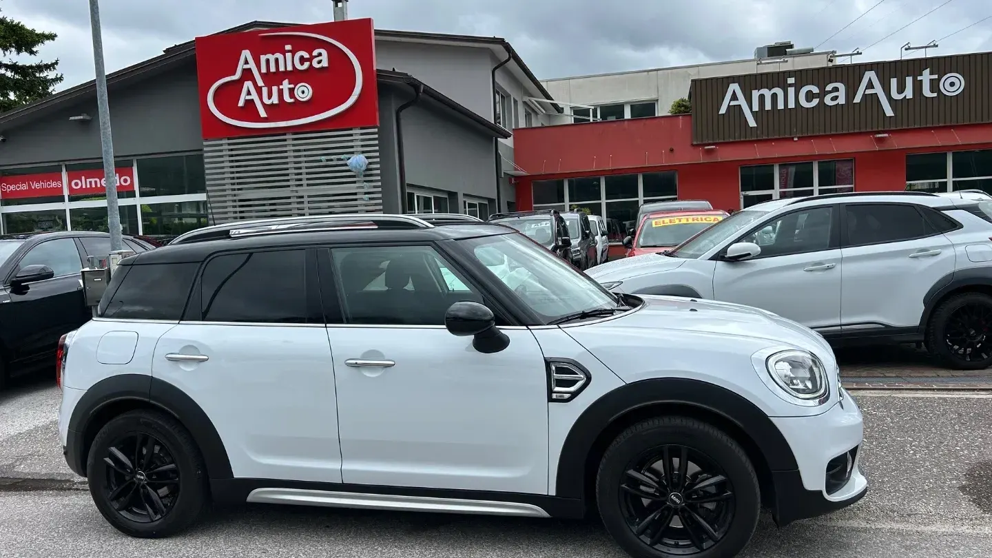 MINI Mini Cooper D Business Countryman Aut. GANCIO TRAINO
