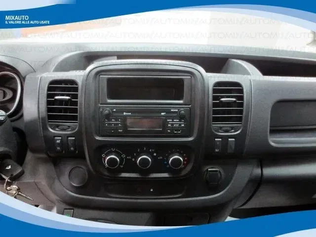 RENAULT Trafic T29 2.0 DCI 120cv L1H1 Ice EU6 foto 6