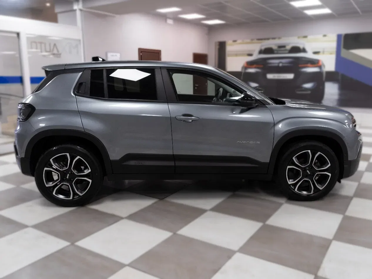 Jeep Avenger 1.2 Turbo Summit FWD 100CV foto 6