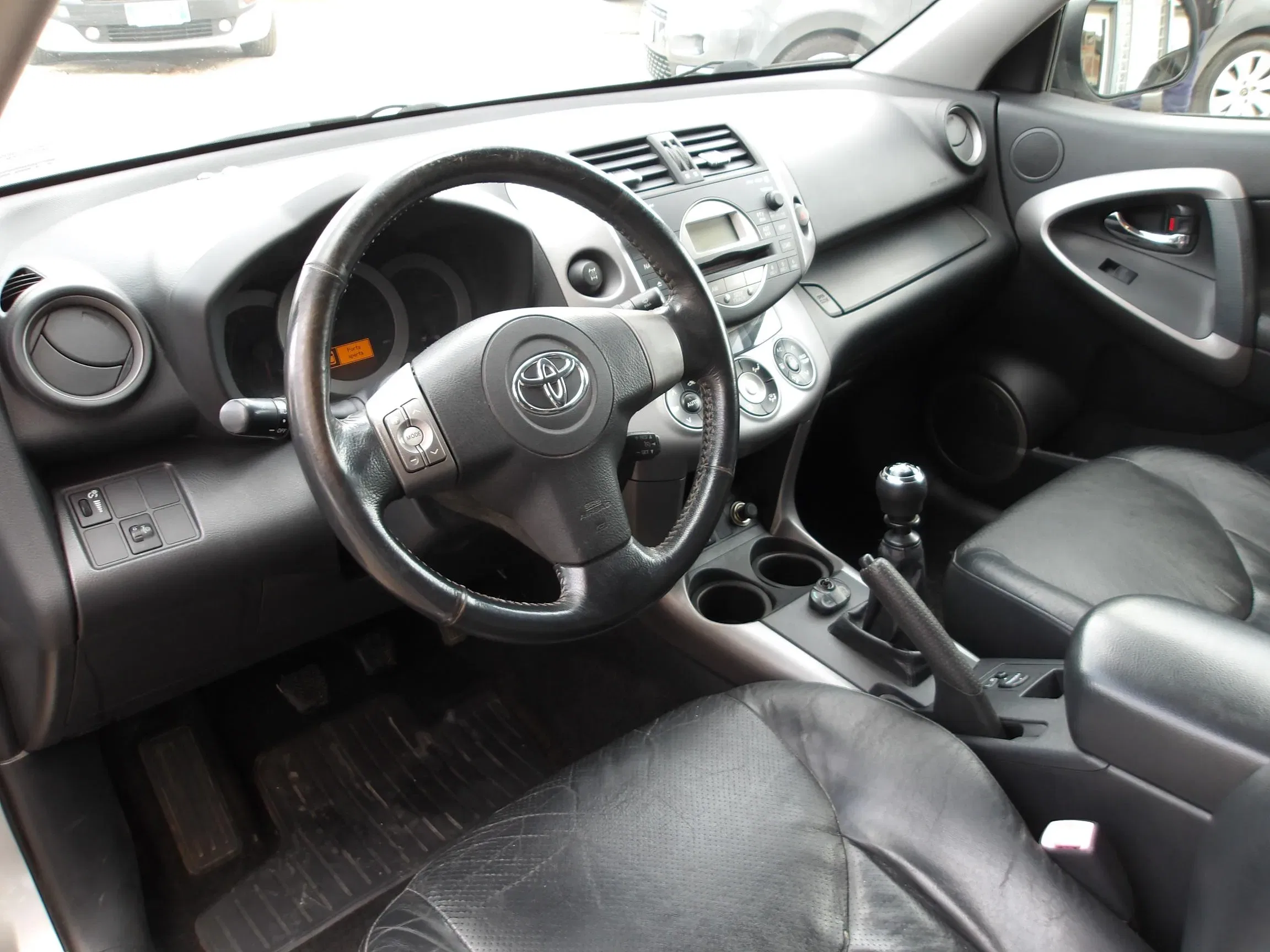 TOYOTA RAV 4 RAV4 2.2 D-4D EXCUTIVE 177 CV foto 9