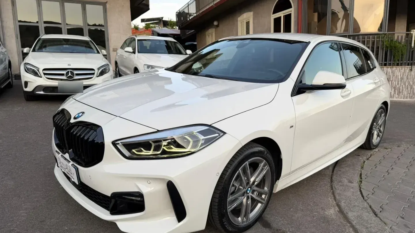 BMW 118d 5p. Business M-SPORT