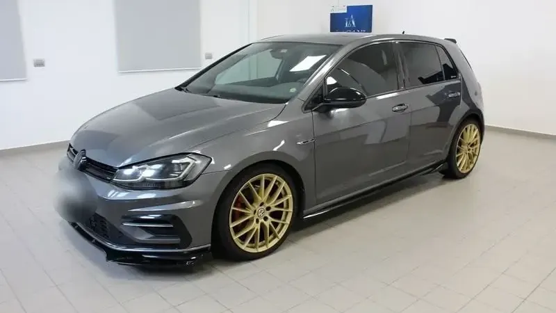 Volkswagen Golf 1.6 TDI R-Line Sport BMT Akrapovic