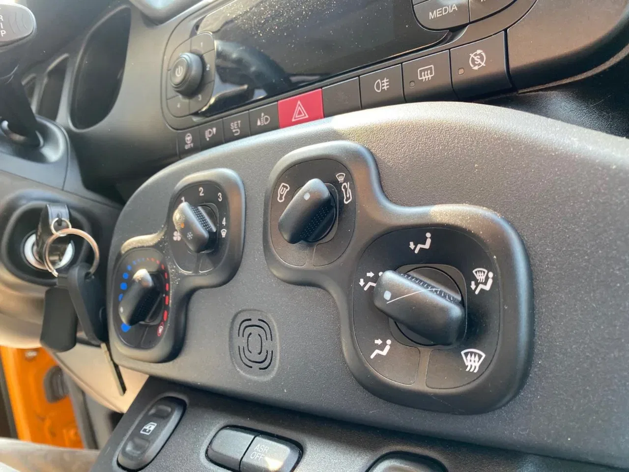 Fiat Panda 1.0 firefly hybrid s&s 70cv foto 16