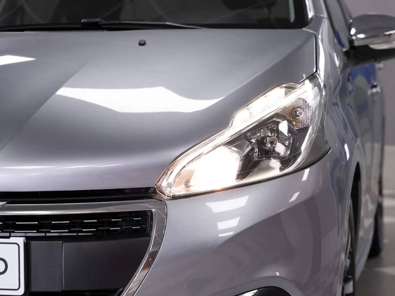 Peugeot 208 1.5 BlueHDI Signature 5 Porte S&S 100CV foto 9