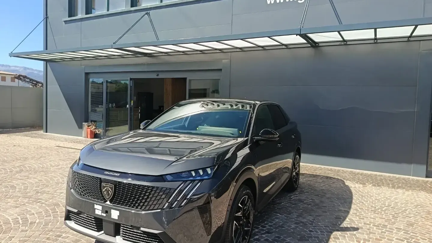 Peugeot 3008 Hybrid 145 e-DCS6 GT