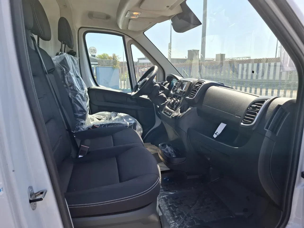OPEL Movano 35 L2H2 2.2 diesel 140cv S&S foto 9