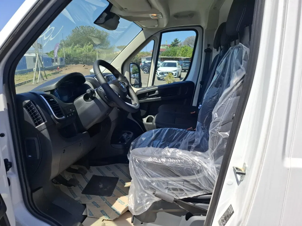 OPEL Movano 35 L2H2 2.2 diesel 140cv S&S foto 11
