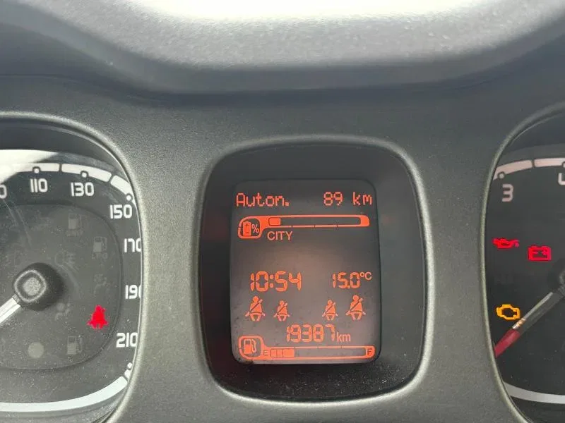 Fiat Panda PROMO 1.0 firefly hybrid s&s 70cv foto 10