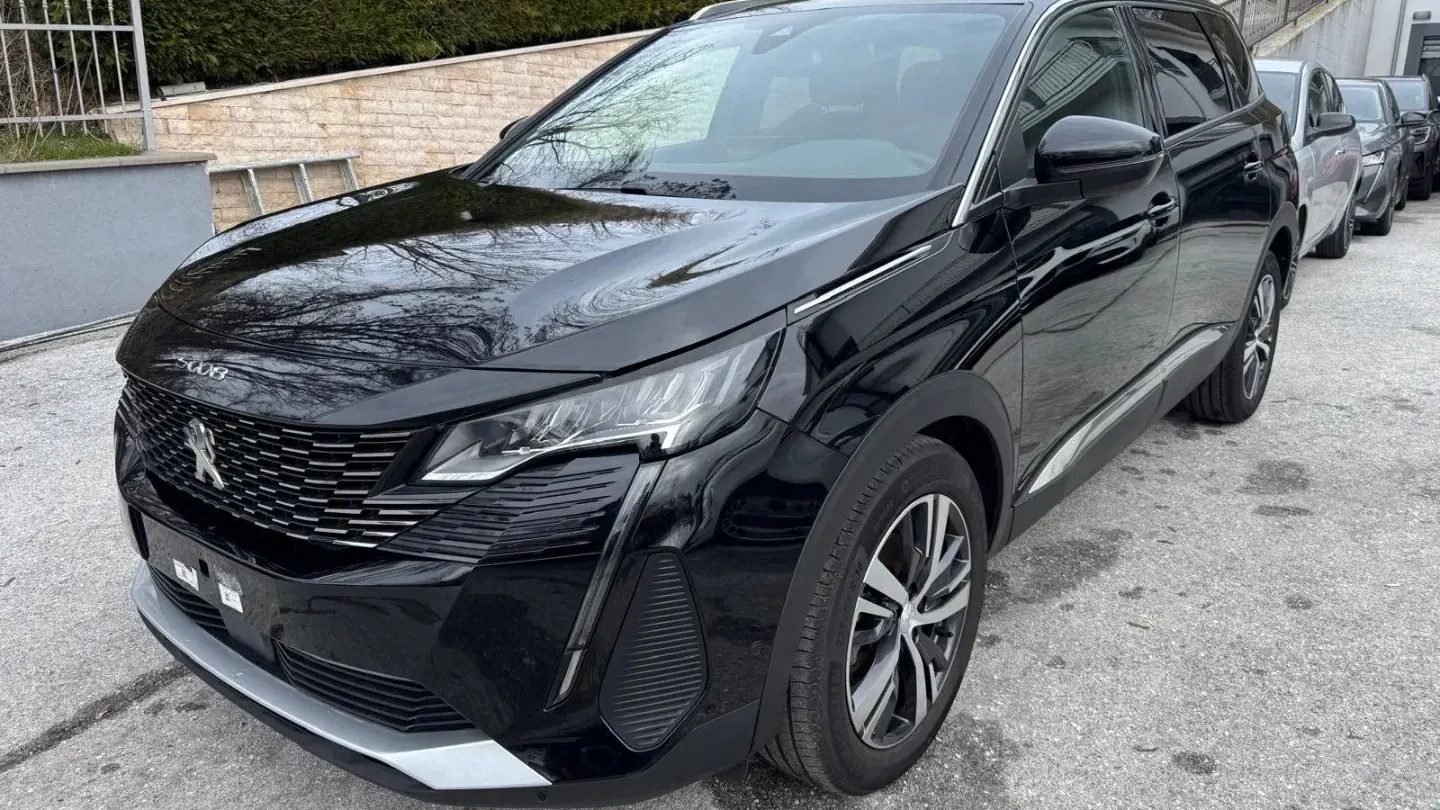 Peugeot 5008 PureTech Turbo 130 S&S Allure Pack