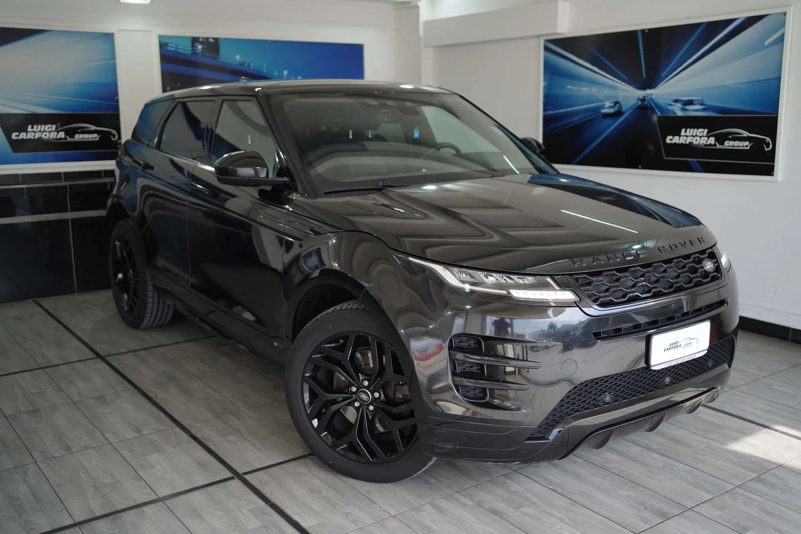 Land Rover Range Rover Evoque 2.0D I4 180 CV AWD R Dynamic foto 3