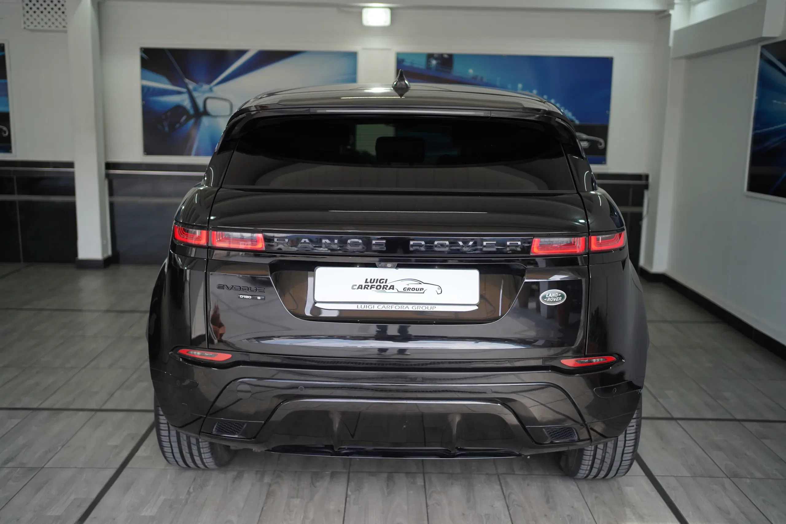 Land Rover Range Rover Evoque 2.0D I4 180 CV AWD R Dynamic foto 18