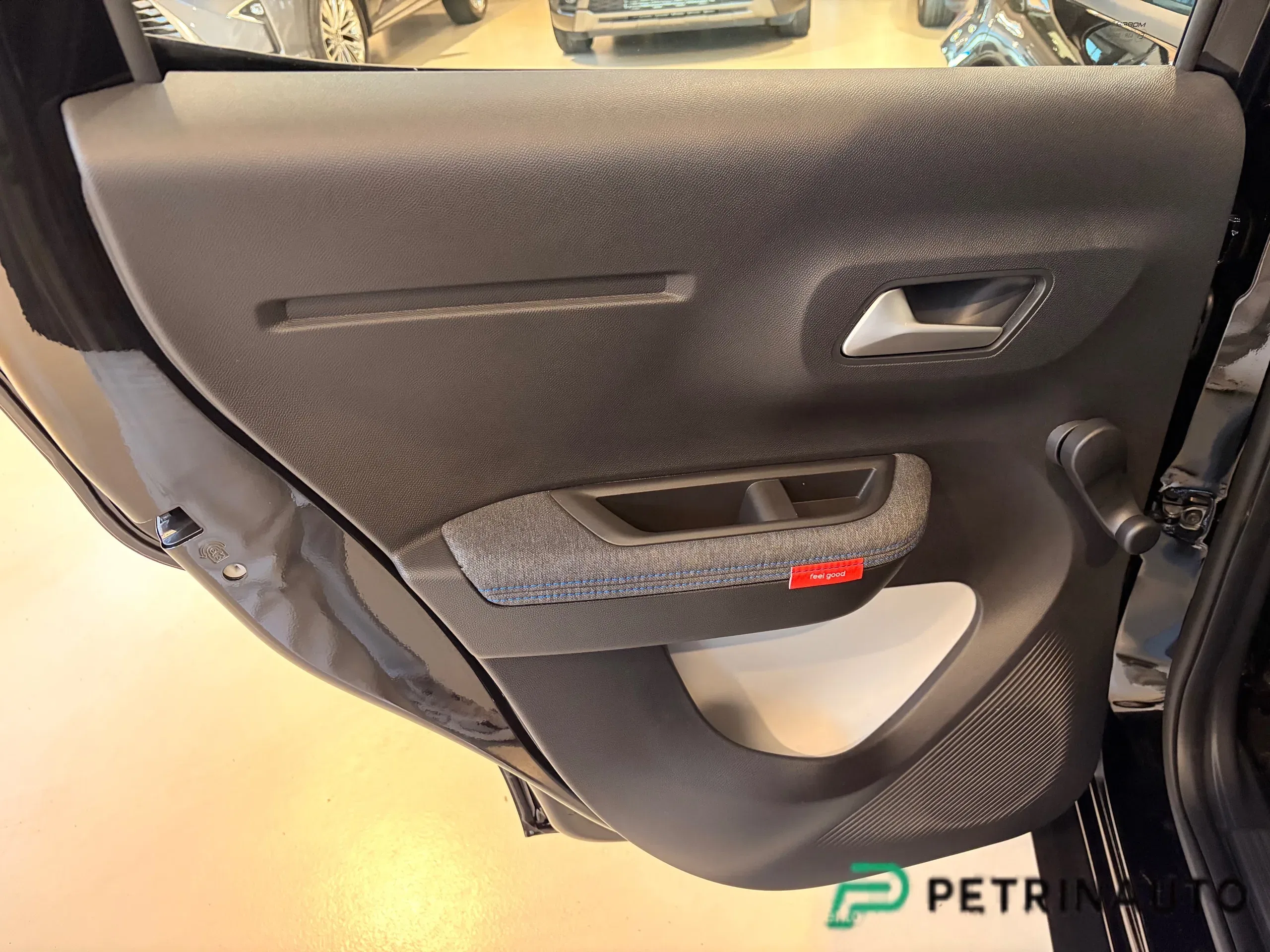 Citroen C3 1.2 hybrid Plus 110cv edcs6 foto 20