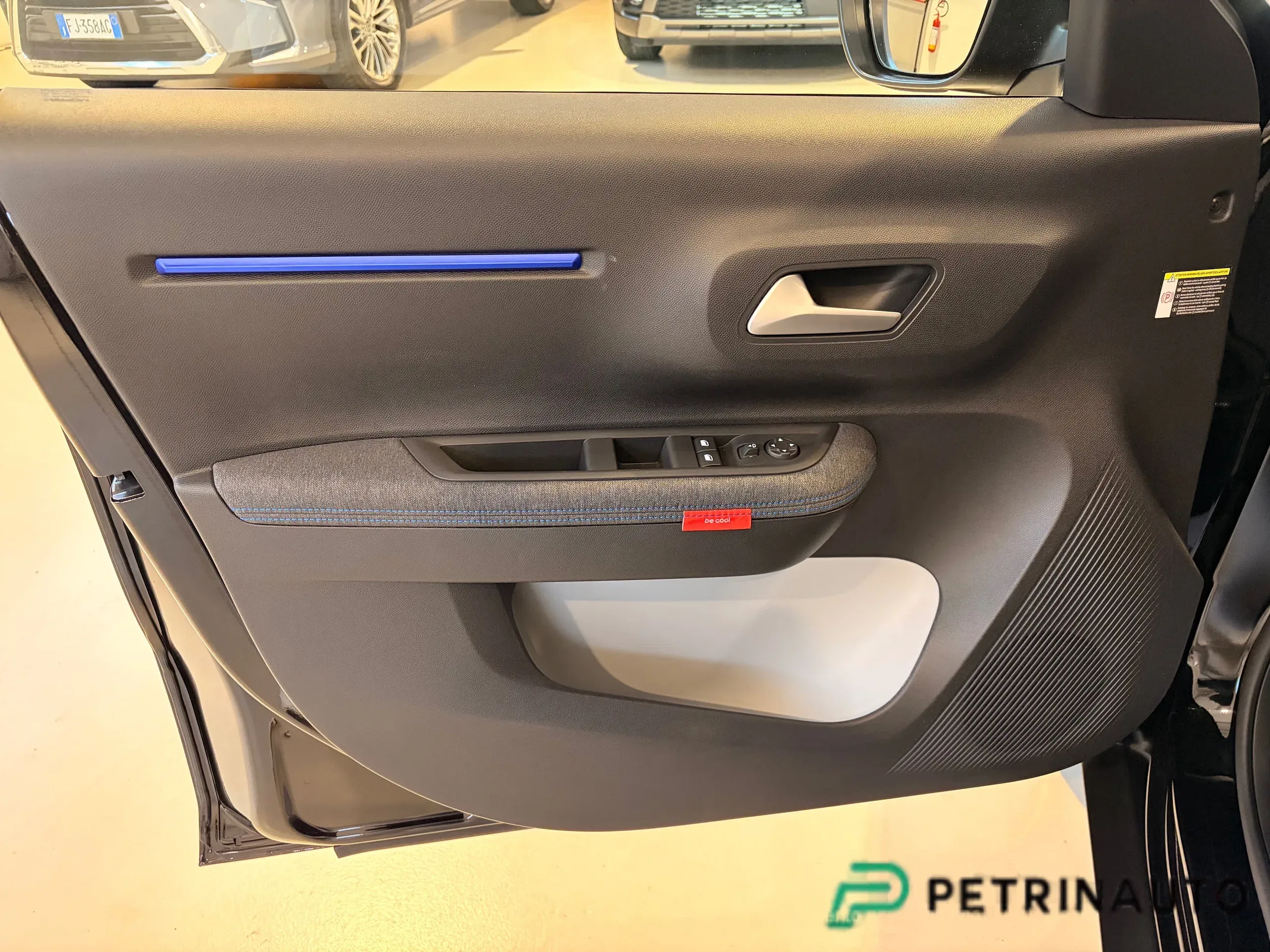 Citroen C3 1.2 hybrid Plus 110cv edcs6 foto 9