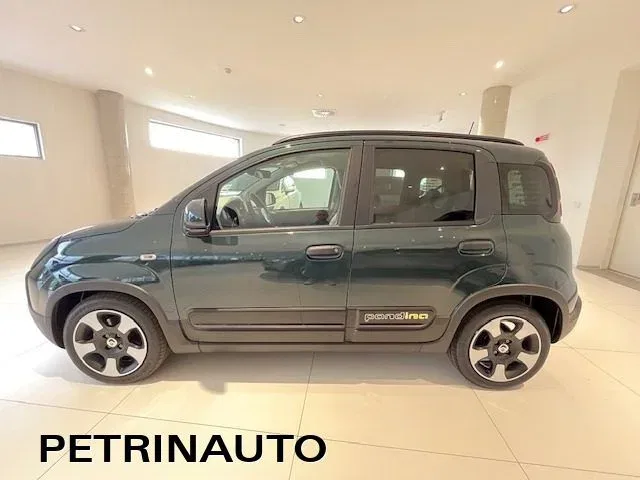 Fiat Panda 1.0 FireFly S&S Hybrid Pandina Cross 5 Posti Km.0 foto 4