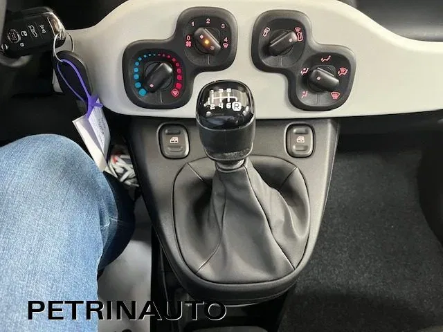 Fiat Panda 1.0 FireFly S&S Hybrid Pandina Cross 5 Posti Km.0 foto 21