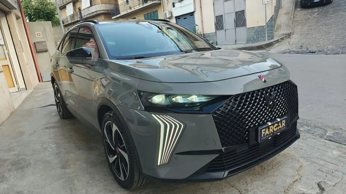 DS Automobiles DS 7 BlueHDi 130 aut. Performance Line +