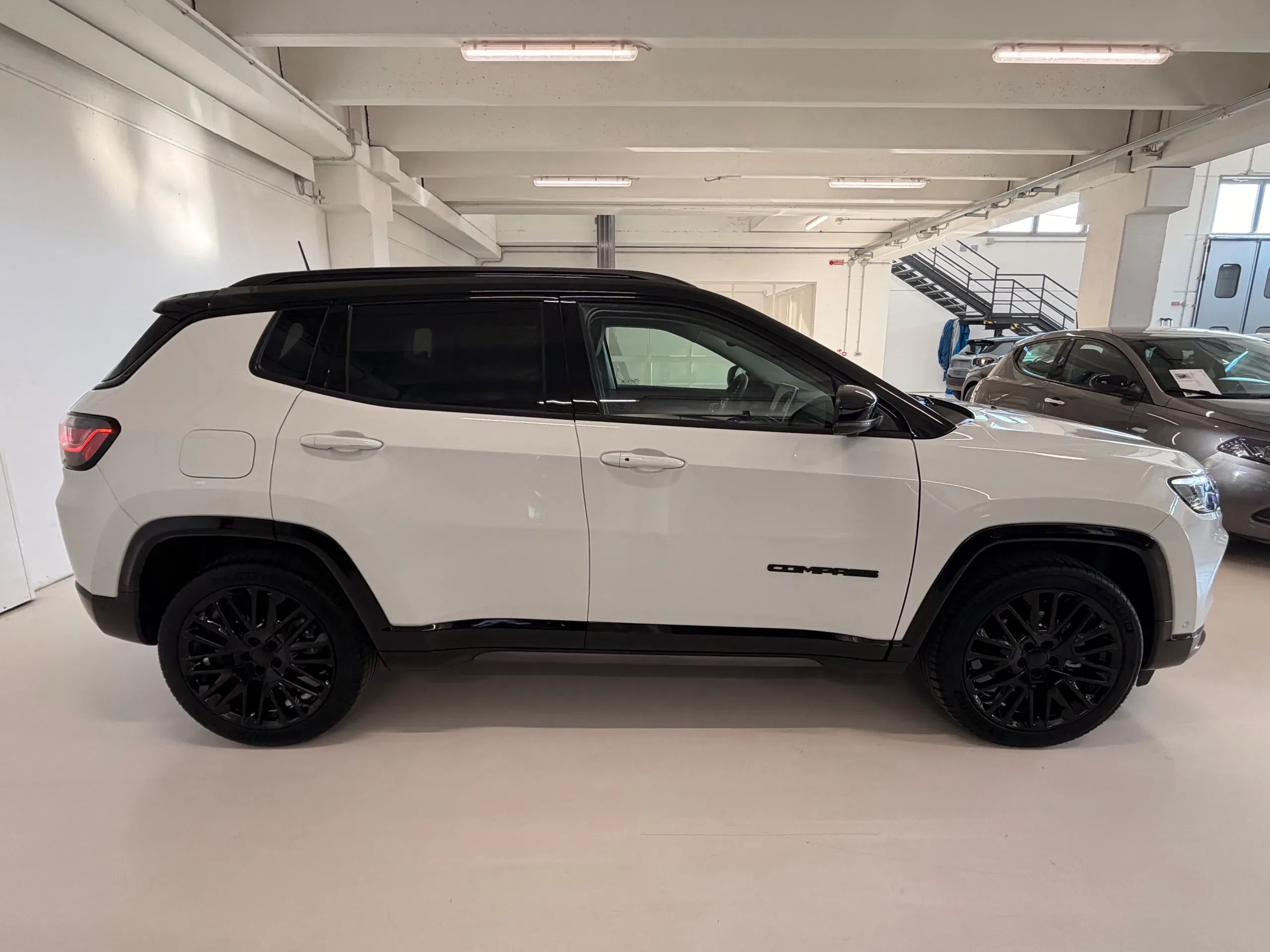 Jeep Compass 1.6 mjt S 2wd 130cv Tech&Convenience Pack foto 4