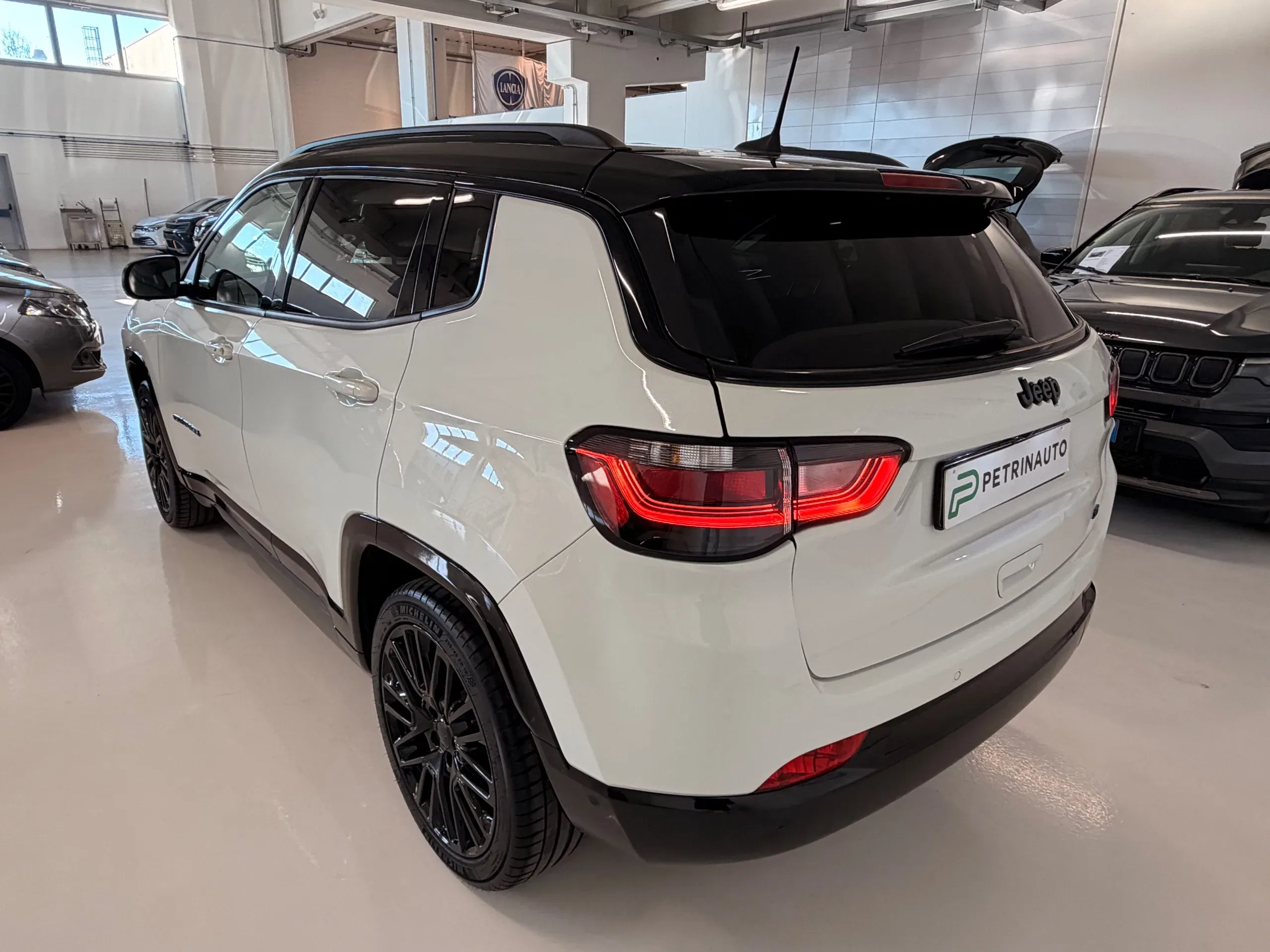 Jeep Compass 1.6 mjt S 2wd 130cv Tech&Convenience Pack foto 8