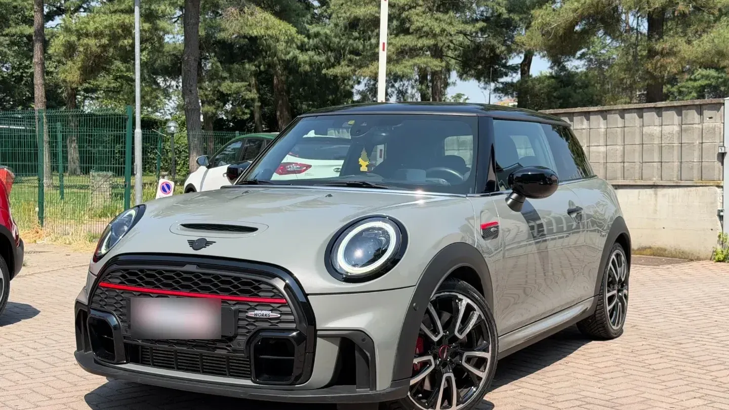 MINI Mini John Cooper Works JCW