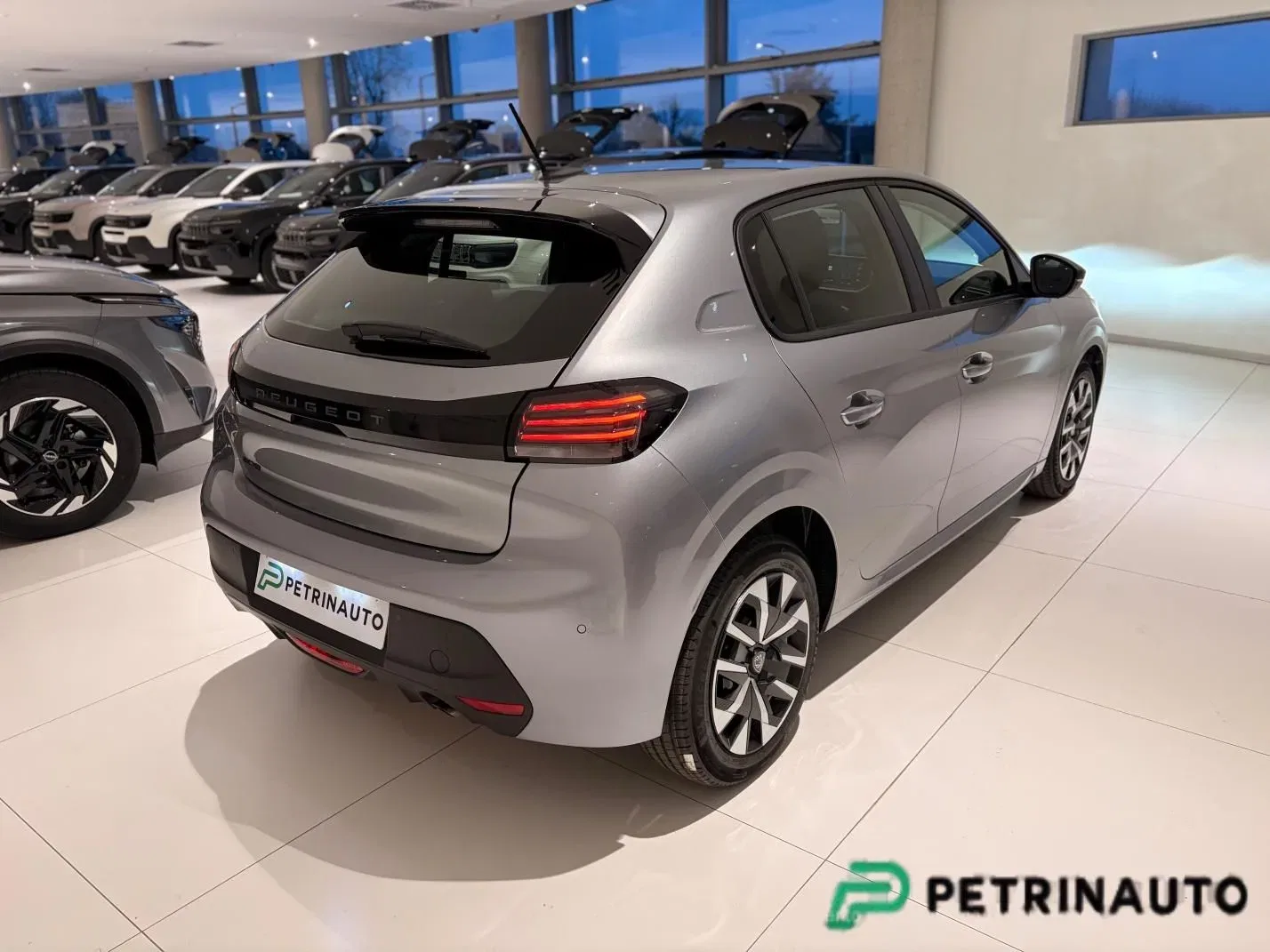 Peugeot 208 1.2 Style s&s 100cv Km. Zero Nazionale foto 8
