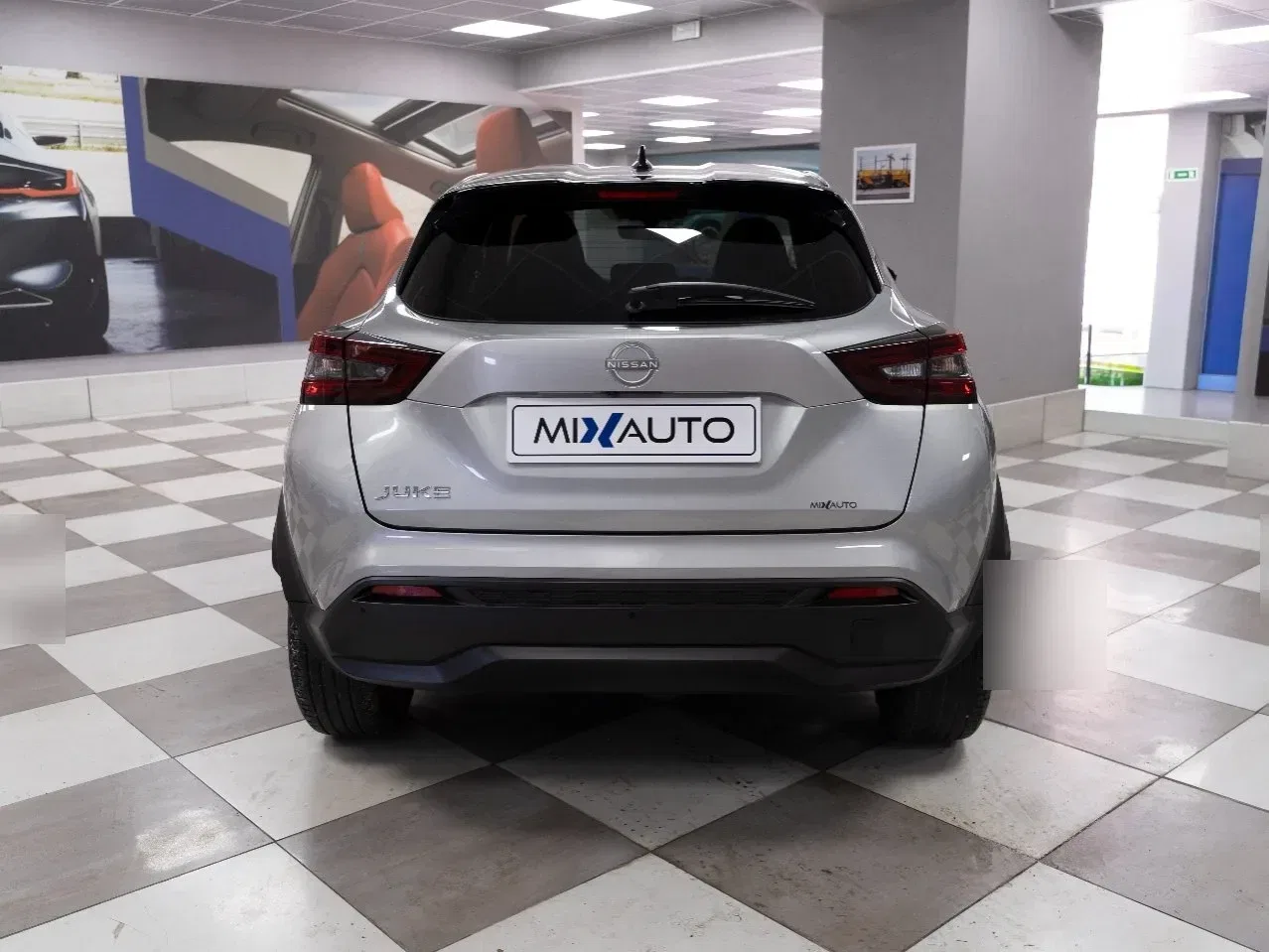 Nissan Juke 1.0 DIG-T N-Connecta 114CV DCT foto 4