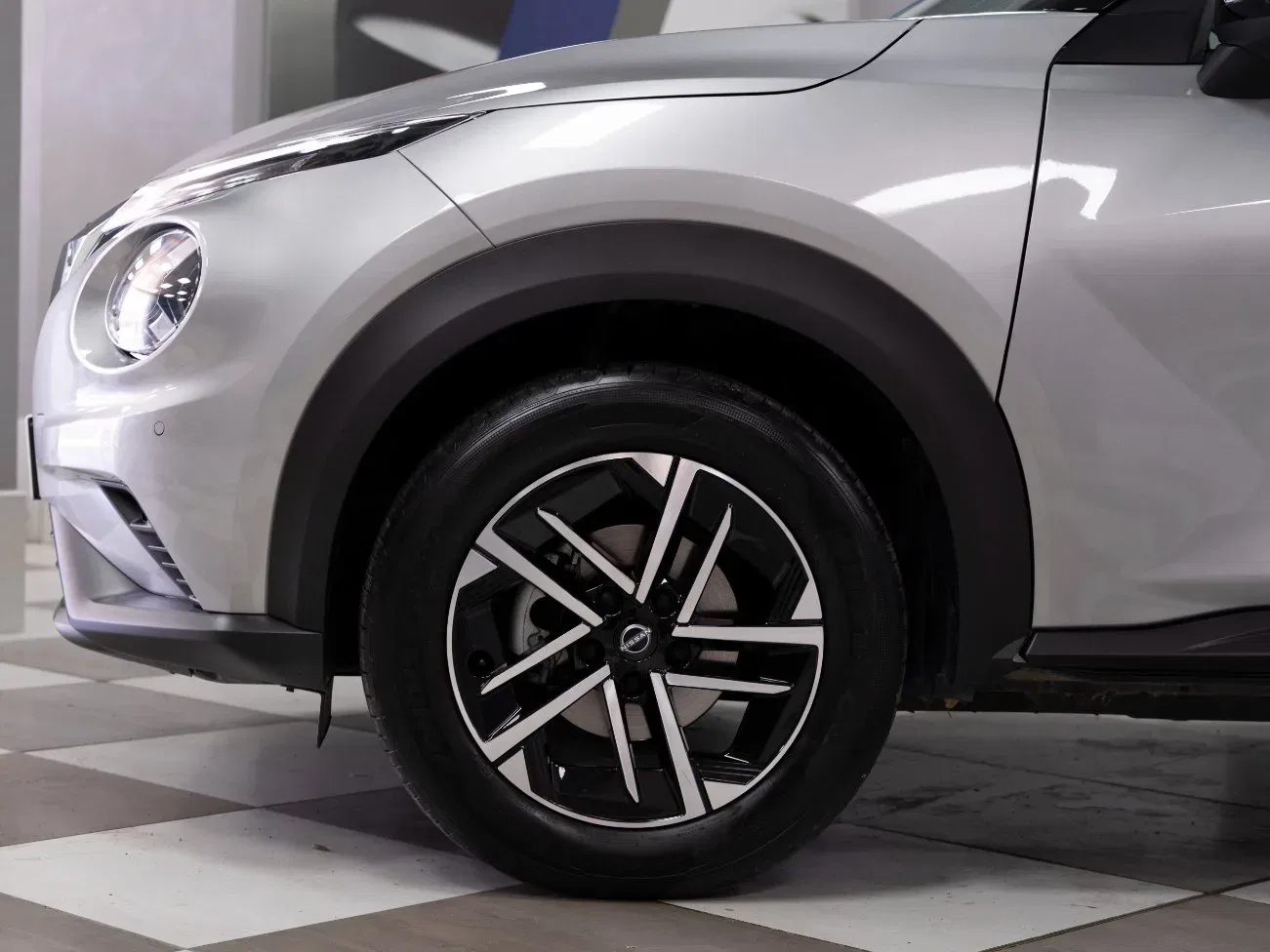 Nissan Juke 1.0 DIG-T N-Connecta 114CV DCT foto 8