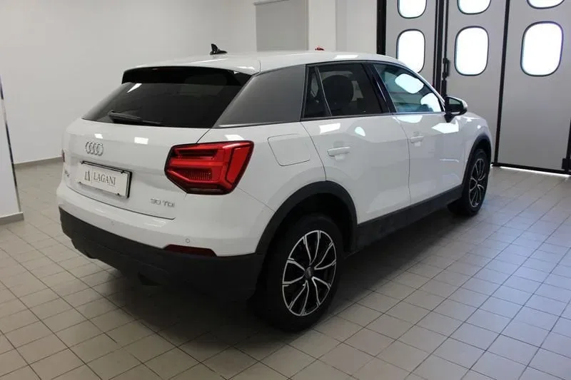 Audi Q2 30 TDI S tronic Business foto 4