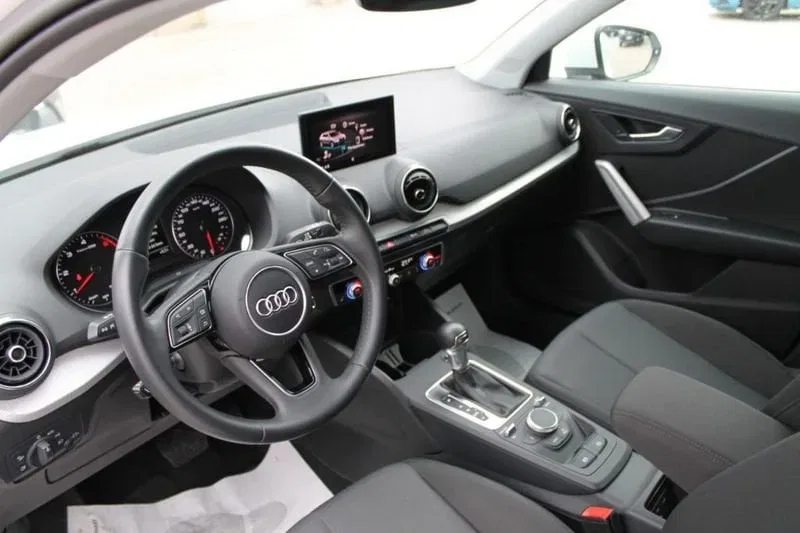 Audi Q2 30 TDI S tronic Business foto 7