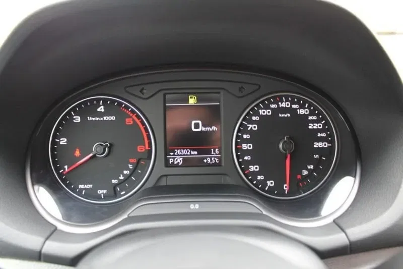 Audi Q2 30 TDI S tronic Business foto 10
