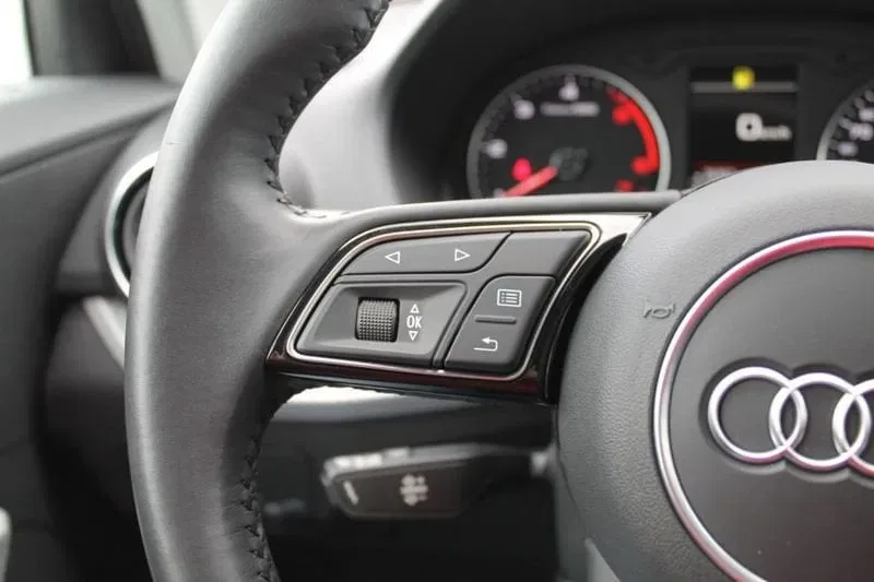 Audi Q2 30 TDI S tronic Business foto 11