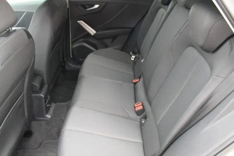 Audi Q2 30 TDI S tronic Business foto 9