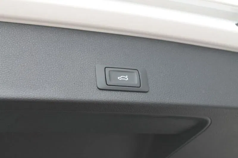 Audi Q2 30 TDI S tronic Business foto 31