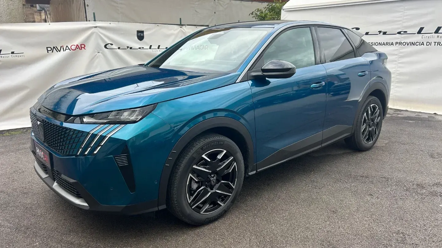 Peugeot 3008 Hybrid 145 e-DCS6 Allure KM/0