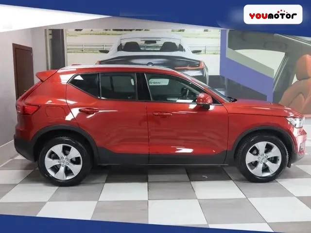 VOLVO XC40 D3 AWD Geartronic Inscription foto 3
